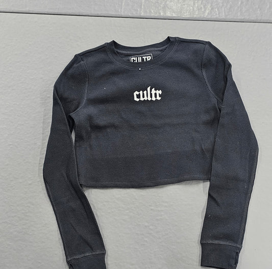 New Womans CULTR Long sleeve Crop top