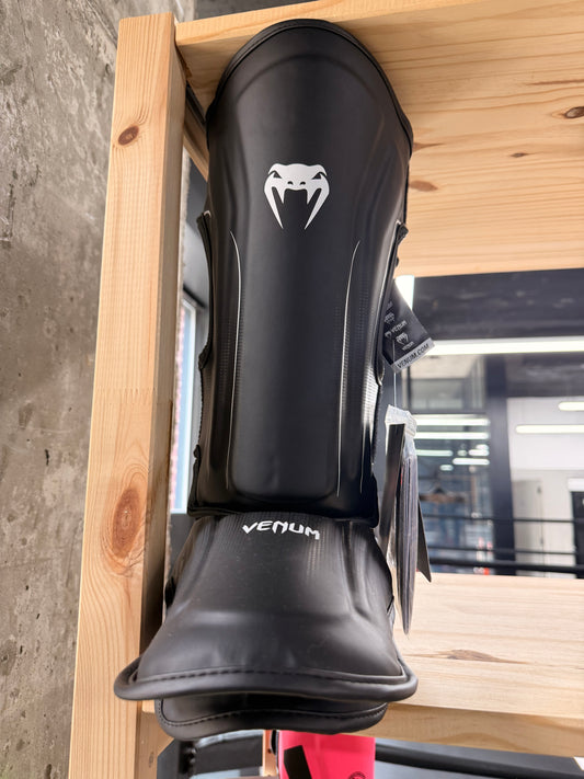 Venum Shinguards