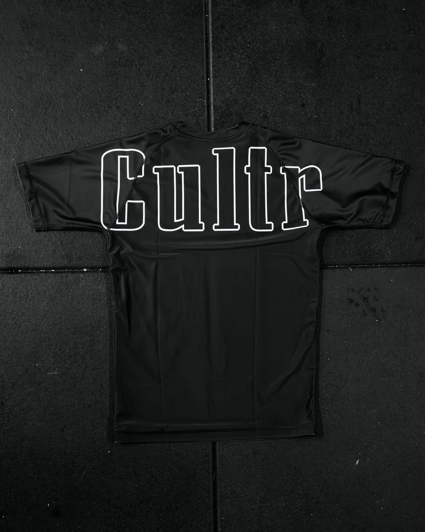 MVNT CULTR PPL Rash Guard